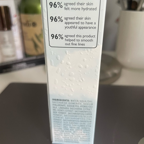 Peter Thomas Roth Water Drench Hyaluronic Cloud Serum - Picture 4 of 6